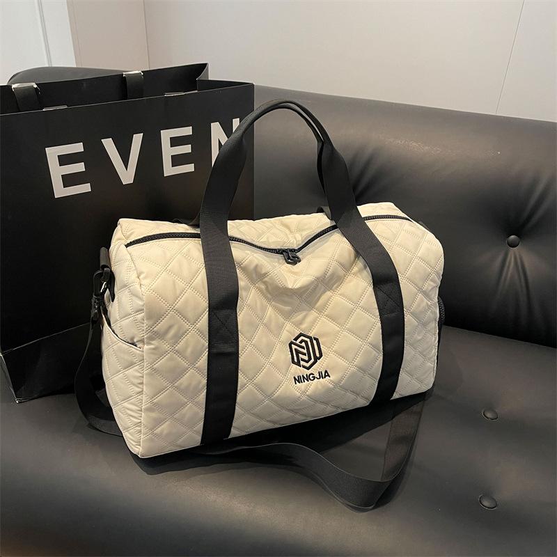 Short Trip Bag Women's Fashion Handbag Large Capacity Travel Luggage Bag Light Sports Storage Fitness Bag