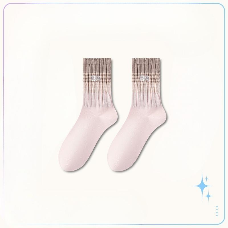 Female Spring and Autumn Gradient Color Embroidery Sweat Absorbent Breathable Boneless Anti Pilling Tube Stack Socks