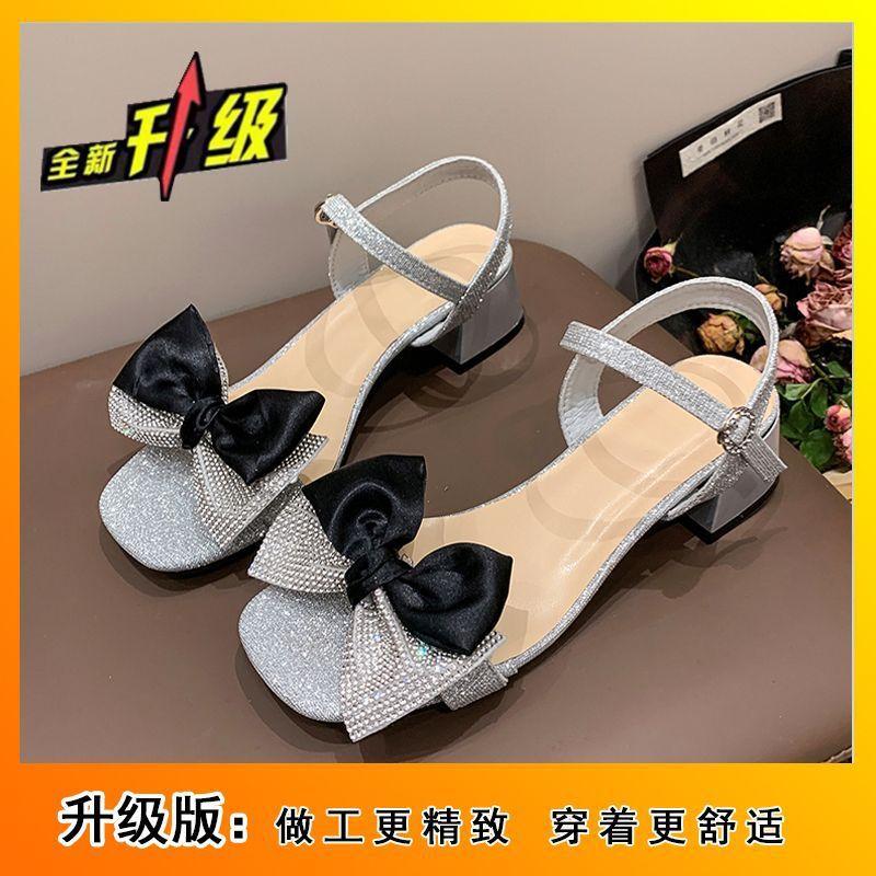 

Женские сандалии с квадратным носком, 2025 лето, новые, полые, со стразами, с бантом, на среднем каблуке, на высоком каблуке, модные 40