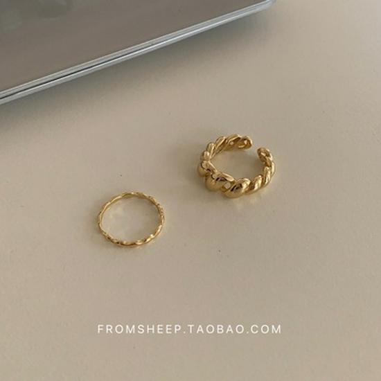 

Металлическое открытое кольцо в холодном стиле: Уникальное кольцо на указательный палец для женщин - Простое, стильное и нишевое, подчеркивающее индивидуальность