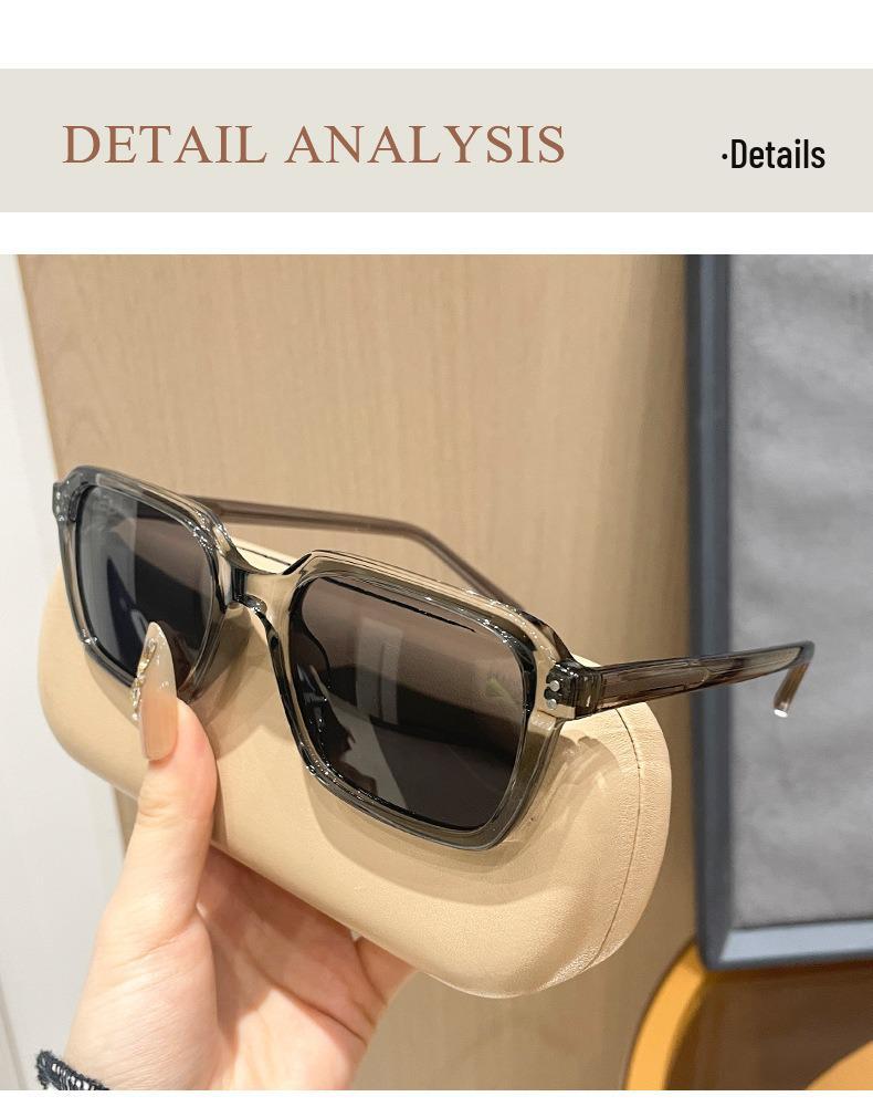 55112 New TR90 Polarized Women's Sunglasses: Japanese & Korean Style, Lightweight Small Square Frame