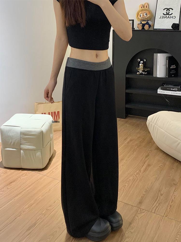 Women's Plus Size Fleece-Lined Black Patchwork Casual Wide-Leg Sweatpants for Autumn/Winter