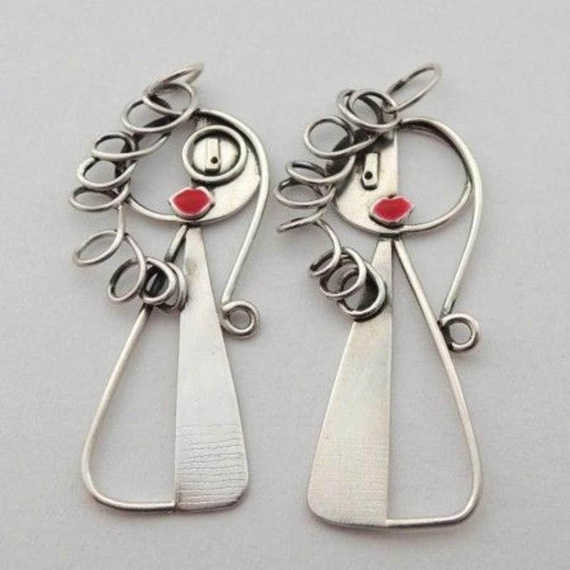 Retro Punk Style Fairy Tale Character Talk Earrings ,Women's Street Dance Party Carnival Hip-hop Accessories