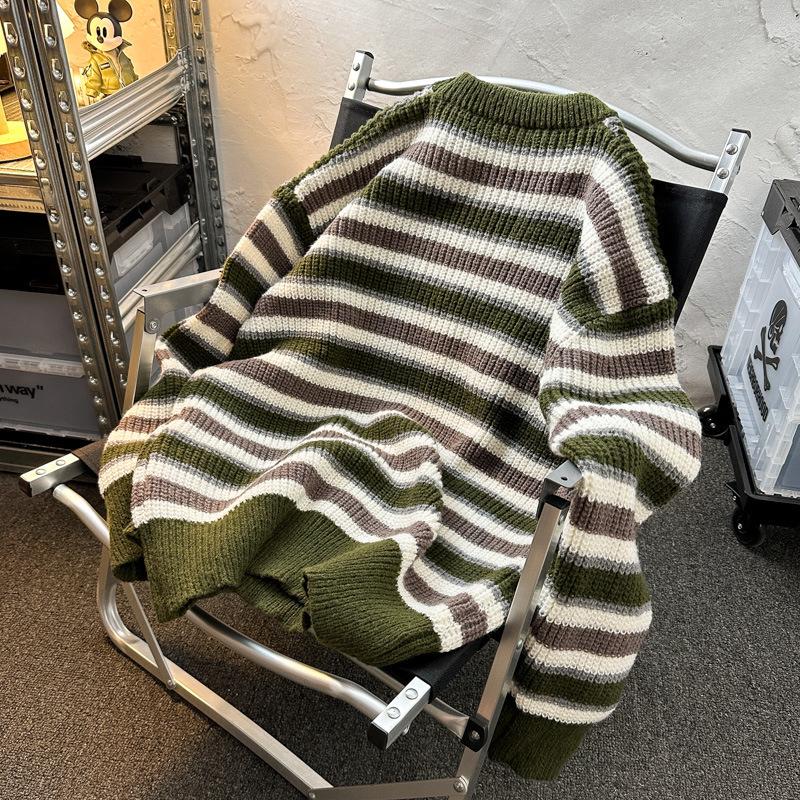 Men's Japanese Retro Striped Sweater - Thick Knit, Round Neck, Loose Fit for Autumn/Winter