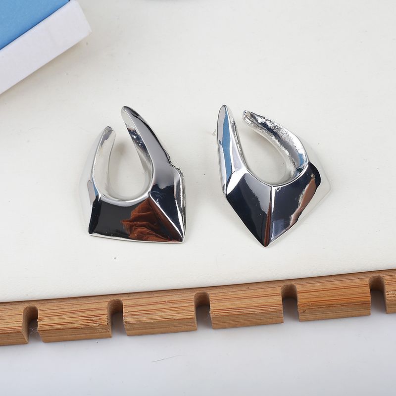 

Fashion Exaggerated Asymmetrical Special-Shaped Geometric Metal Line Earrings Triangular Rhombus Fancy Unique Retro Stud Earrings Silver 925 silver needle