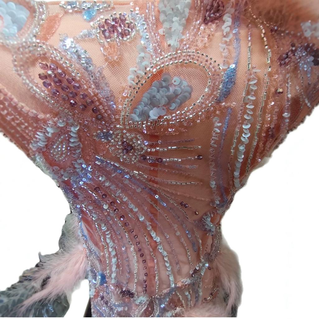 European and American heavy industry beads sexy shoulder feather hip wrap party dinner evening dress dress