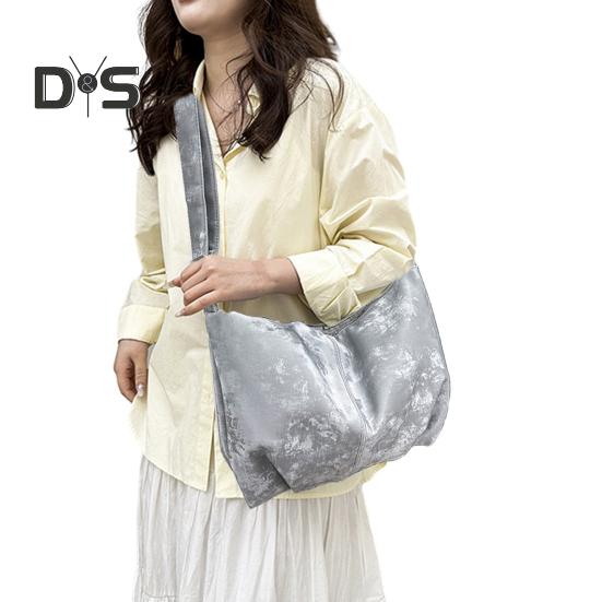 Women Crossbody Bag Large Capacity Crescent Satchel Casual Solid Color Shoulder Bag with Adjustable Strap for Daily Life Travel Shopping