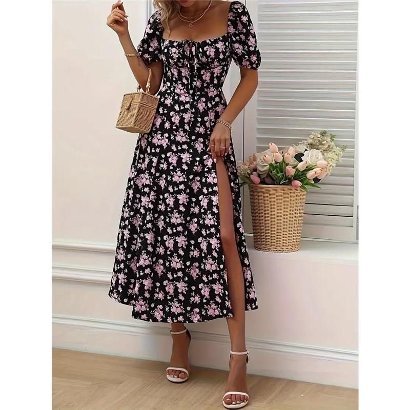 Bedrucktes Neckholder-Kleid mit schmalem Schlitz und Blumenmuster im französischen Stil