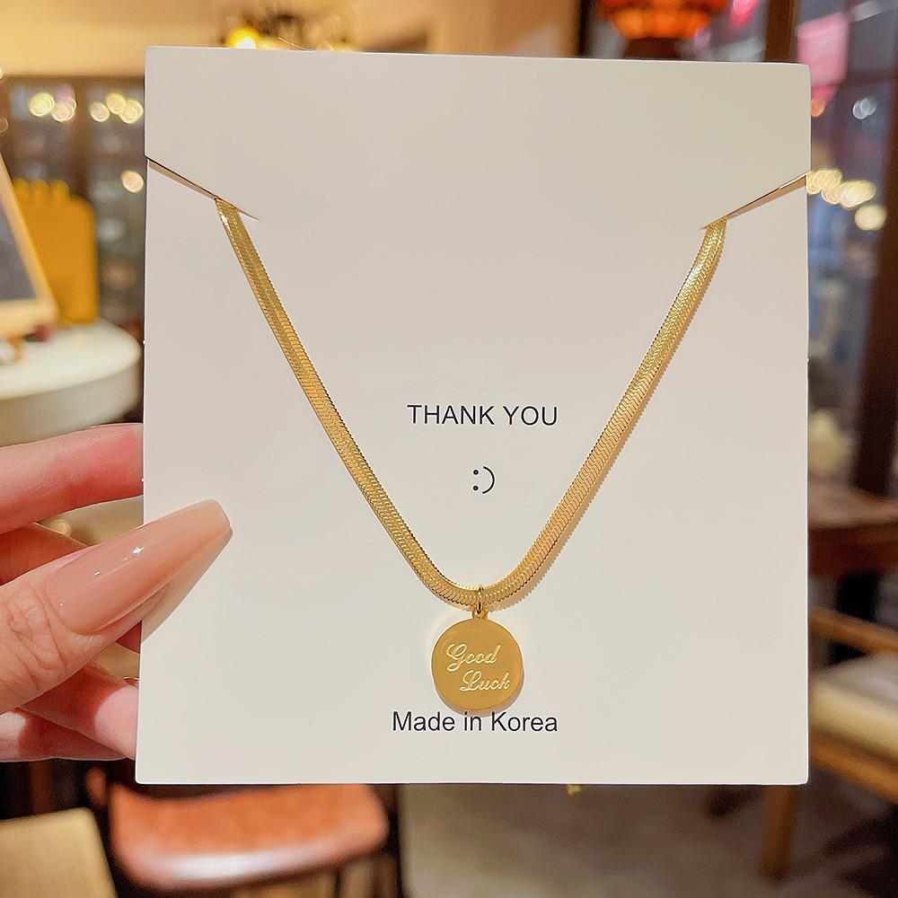 2025 Stylish Titanium Zircon Bear Necklace for Women - Exquisite Clavicle Chain