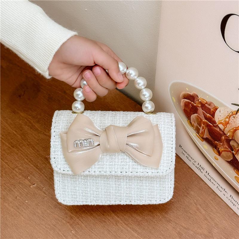 Cute And Trendy Single Shoulder Bag With Bowknot Design Ideal For Kids