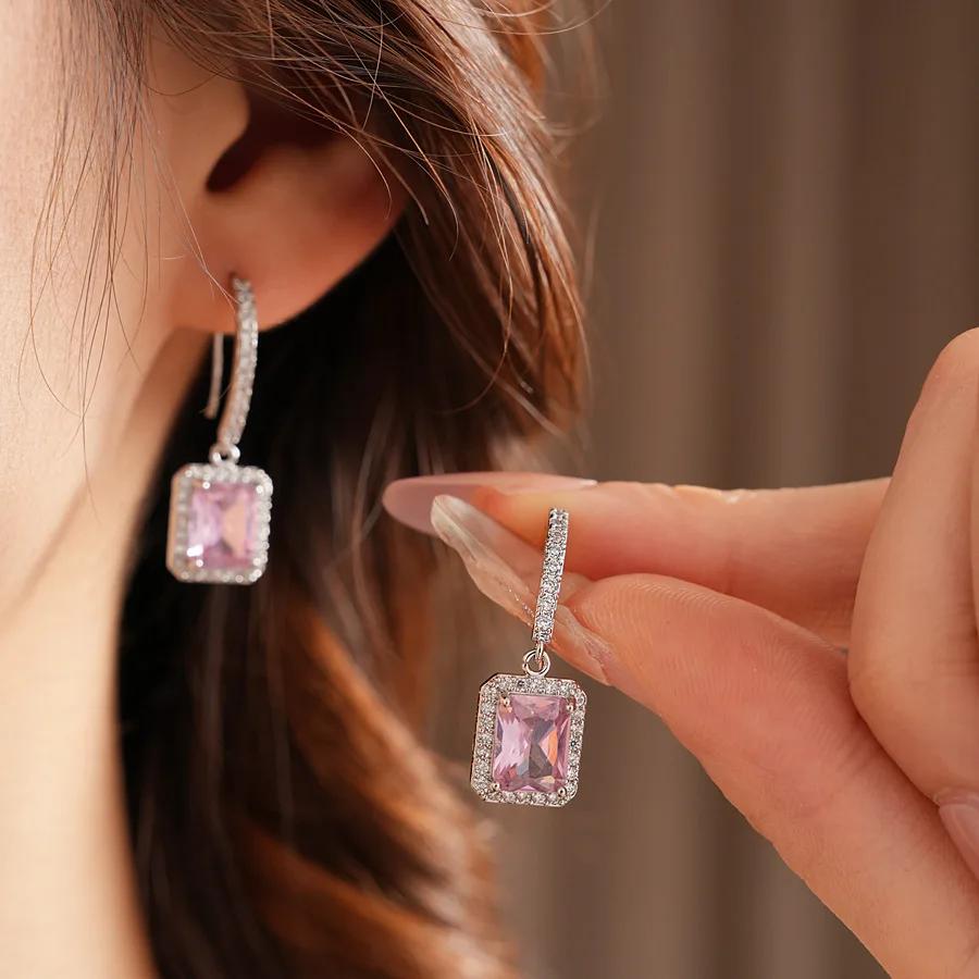Koreanischer quadratischer Zirkon-Anhänger-Ohrring für Damen Leichter Luxus High-End Ohrhaken Mode Exquisit Hochzeit Funkelnder Zirkon Geschenke