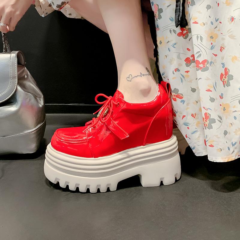 

12CM ultra-high heel waterproof table temperament small leather shoes 2025 spring new round head thick sole inner height increase lace-up women s sho 40