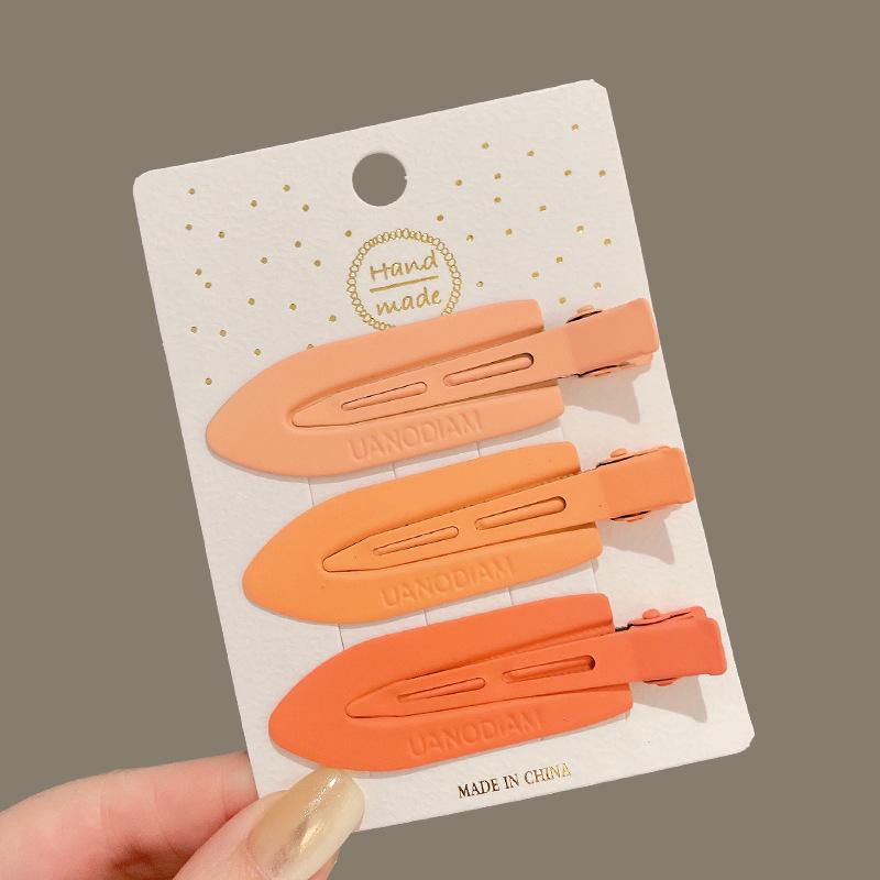 Pink Dopamine Hair Clip: Y2K Seamless Round Hairpin - Cute Small Side Clip for Women’s Bangs