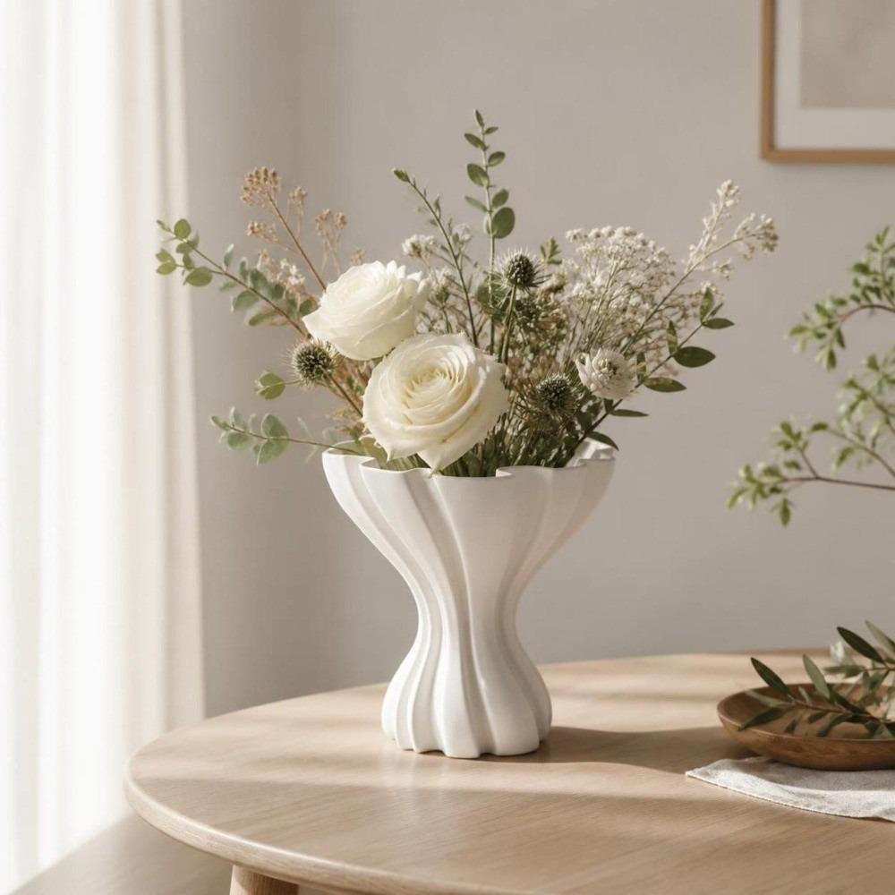 Nordic Style Dress Hem Vase Creative 3D Printing Minimalist Vase Modern Art Twisted Design Desktop Ornament Table