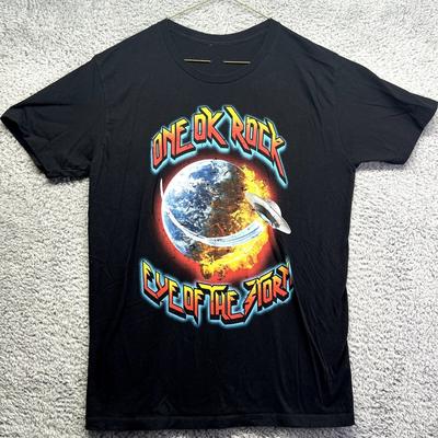 Na górę – T-shirty i koszulki