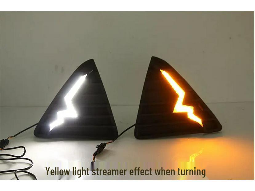 Kit de Feux de Jour et Antibrouillard LED pour Ford Focus 2012 - Pare-chocs Avant Modifié avec Fonctionnalité de Lumière Séquentielle.