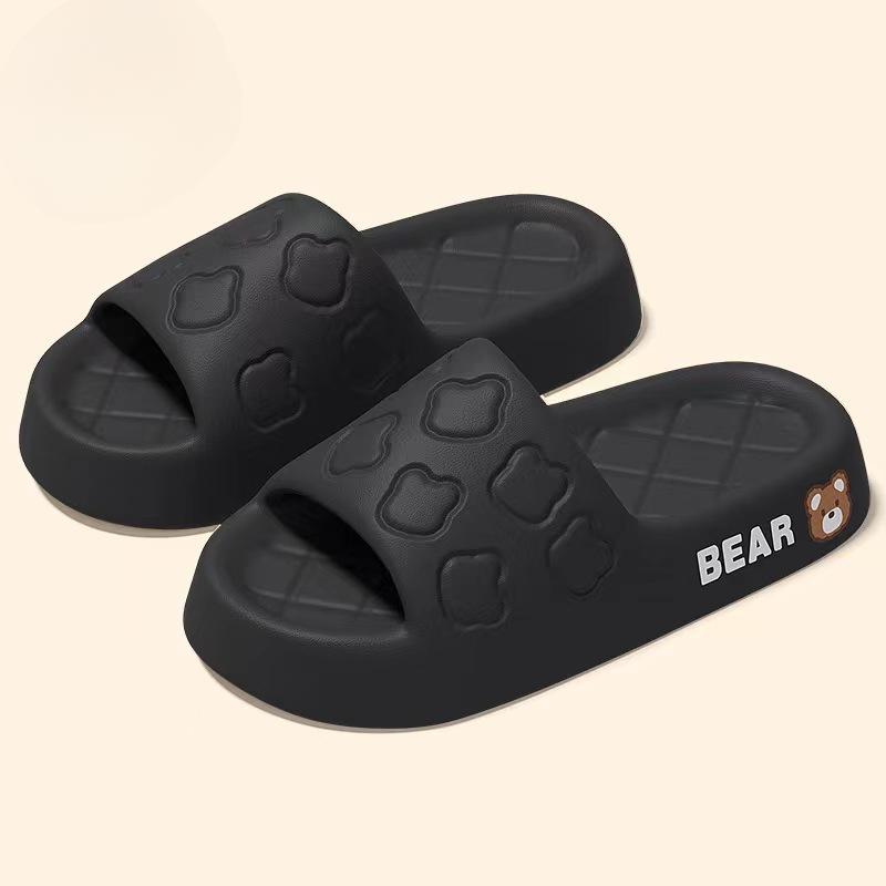

Модные женские плоские шлепанцы летние мультяшные шлепанцы с медведем EVA для ванной комнаты, для улицы, повседневные, мягкие, нескользящие, пляжные шлепанцы, платформа, домашние сандалии 40-41 чёрный