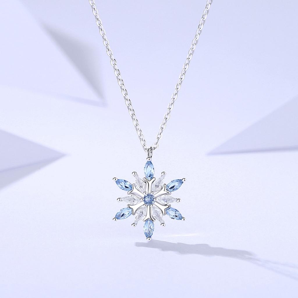 S925 sterling silver snowflake necklace women's niche temperament light luxury zircon spinel collarbone chain high-end pendant