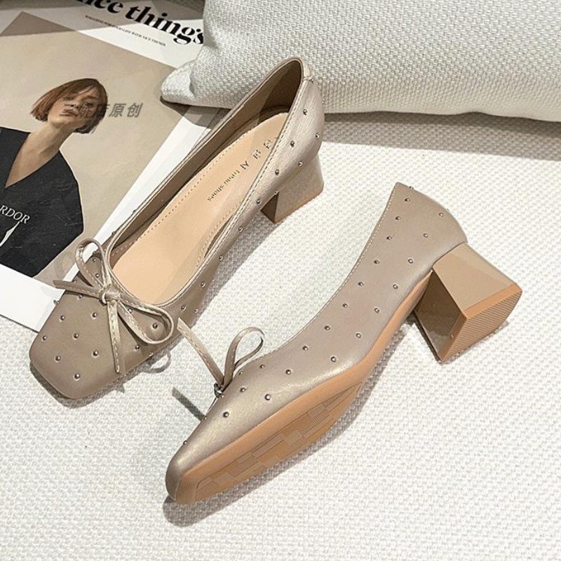 Niche version~ Square head shallow mouth single shoes women s spring and autumn rhinestone bow beautiful thick heel high heels 35