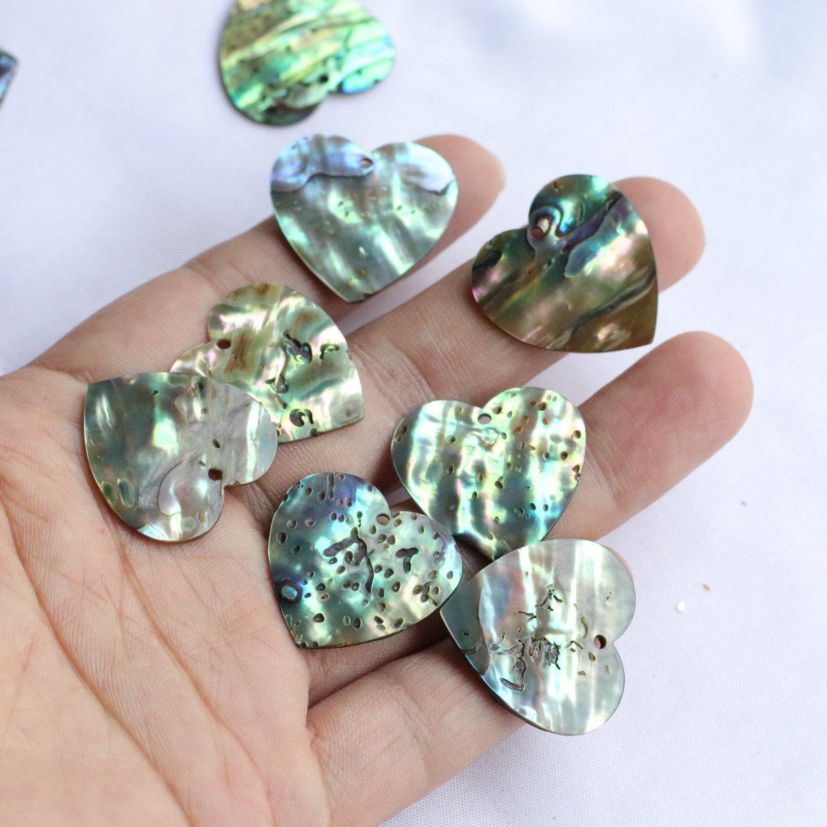 Heart-Shaped Abalone Shell Pendant, Mother-of-Pearl Inlay, 25-30mm, Single Hole for DIY Jewelry Making