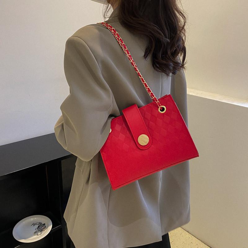 Fashionable Vintage Pattern Chain Shoulder Bag Versatile Pu Leather Crossbody Bag