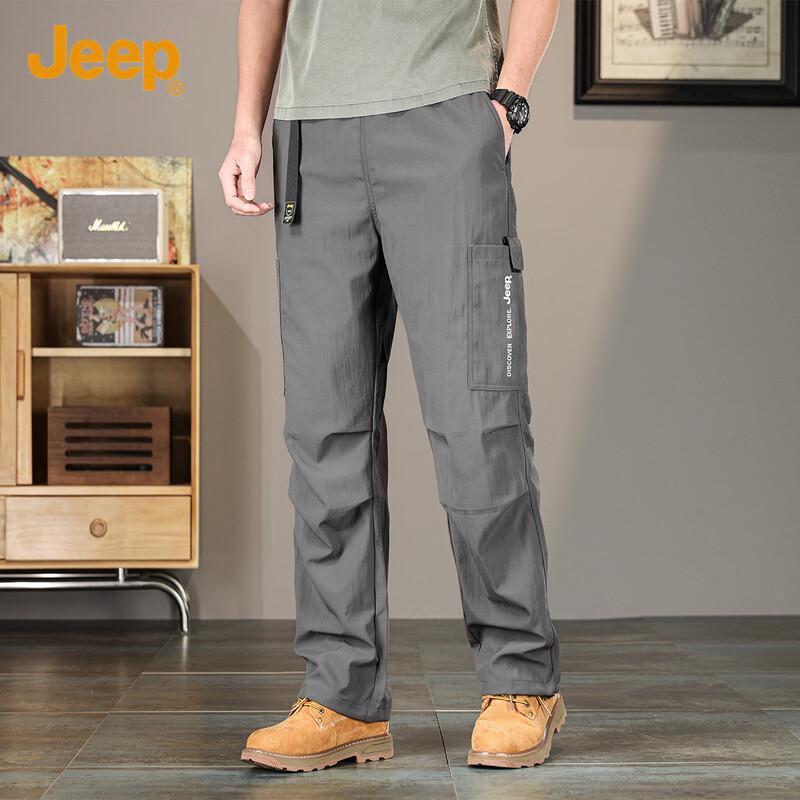 Jeep Men's Straight-Leg Multi-Pocket Cargo Pants