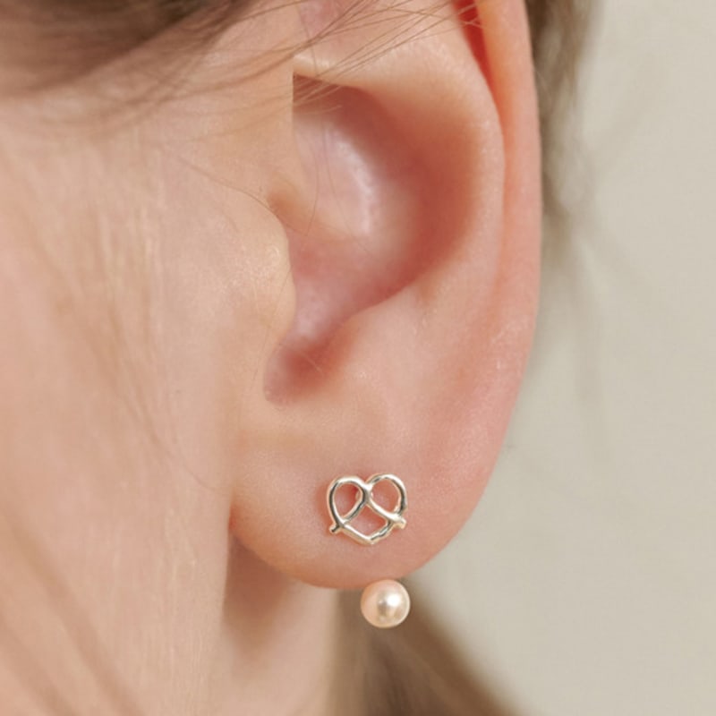 Tatiana (925 Silver) Hug Heart Pearl Ear Jacket Earrings EC3080