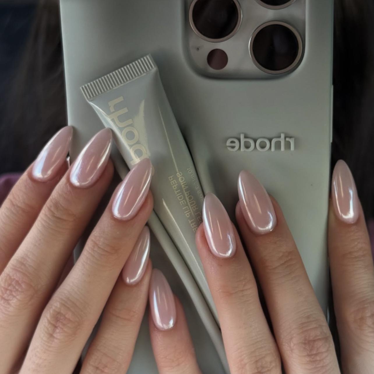 

Simple naked pink solid color manicure fake nail coating flash almond shape wearing nail