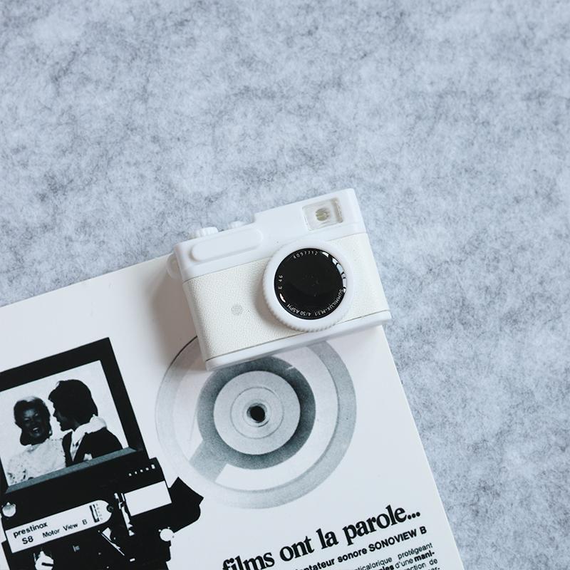 Retro Camera Thumbtacks for Message and Photo Boards
