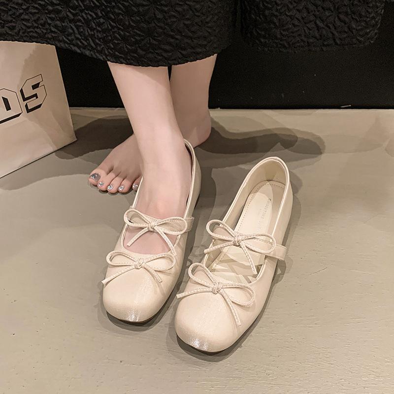 French inner height increase small single shoes women's 2025 new spring and summer square head Mary Jane shoes gentle evening shoes ballet shoes