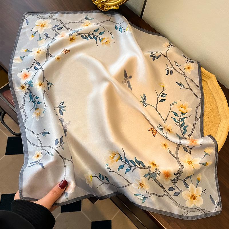 Spring Fashion Jasmine Silk Scarf Women's Versatile Elegant High-end Mulberry Silk Scarf 11 Plain Crepe Satin Small Square Scarf