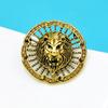Blucome Broche rétro ajourée en forme de lion dominateur, accessoire de corsage de banquet pour homme, à la mode et simple