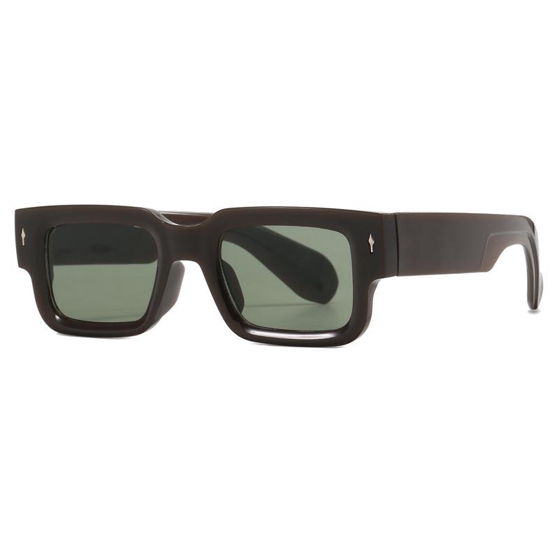 2025 European Men's Stylish Square Sunglasses with Thick Frames and Rivet Detail