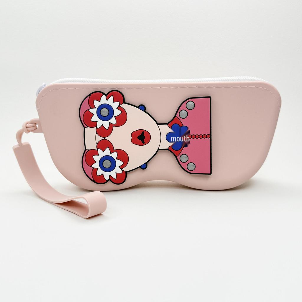 Chic Anti-Fall Silicone Sunglasses Case for Women - Portable & Hangable