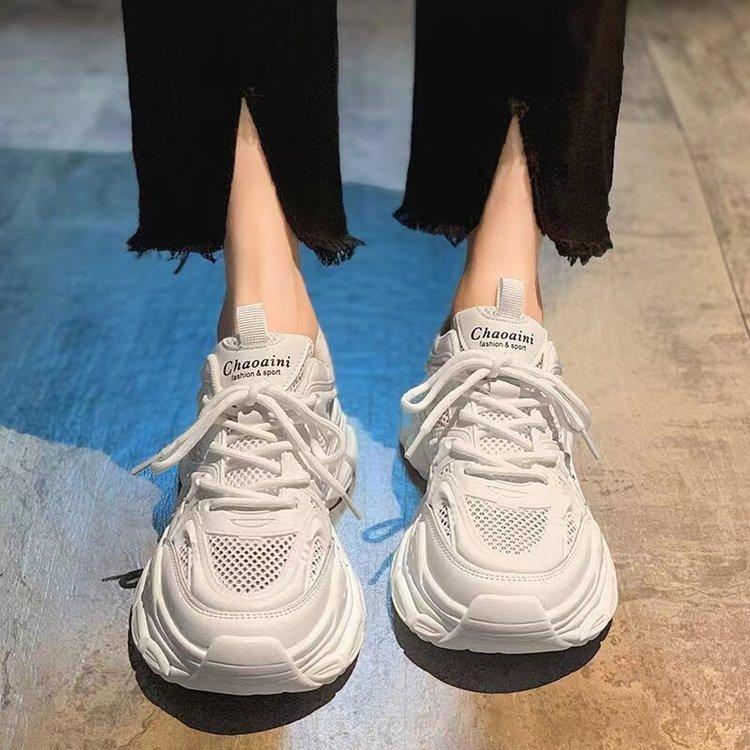 Chaussures de papa chaussures pour femmes automne nouvelles baskets en maille respirante à semelle épaisse antidérapantes