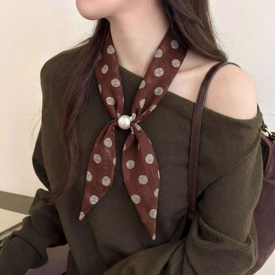 Damen Schal Imitation Perlen Schnalle Einteiliges Design Schal Leicht Chiffon Satin Französisch Retro Schwarz Weiß Gepunktet Nackenkragen