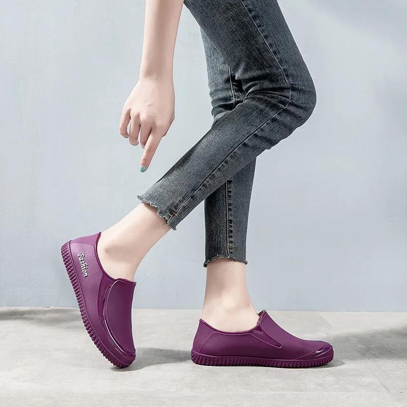 Fashionable Women's Spring and Autumn Rain Shoes, Casual, Lightweight, Waterproof, Non Slip, Kitchen Car Wash Work Rubber Shoes
