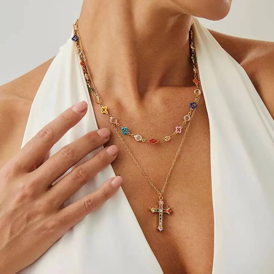 

Ingemark 2Pcs/Set Goth Colorful Crystal Chain Necklace for Women New Trend Punk Cross Jesus Pendant Choker Y2K Neck Jewelry Gift