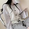 Podzimní korejská móda Pletená Retro vesta Ženy Nový design Volný All Match Svetr Bez rukávů Vesta Estetický roh Knoflík Vintage Cardigan
