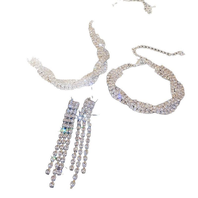 Elegant Rhinestone-Studded Intertwined Necklace & Earring Set