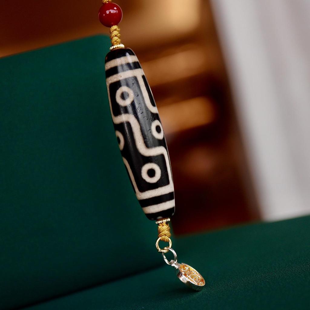Tibetan Cultural Necklace: Agate Seven-Eyed and Five-Eyed Dzi Beads