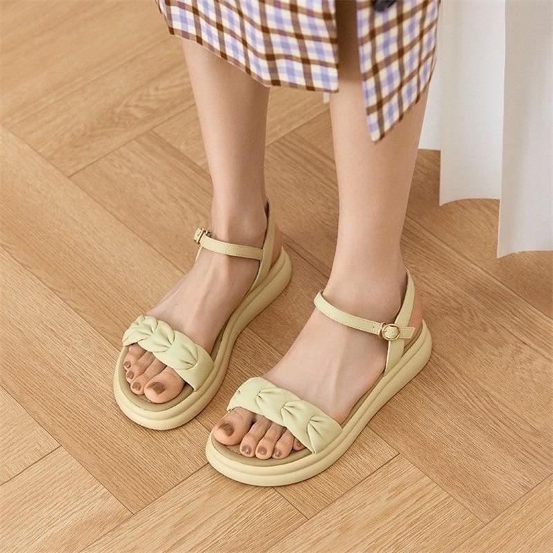 Sandals women's summer new beautiful sandals flat-soled thick-soled outer wear beach sandals children