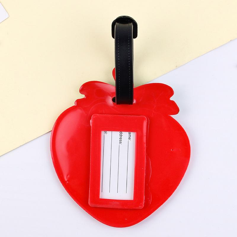 2 Stück Erdbeerform Kofferanhänger Kreativer Personalisierter Hängeanhänger Aufhänger Reise Bordkarte Neuer PVC Weicher Gummi Kofferanhänger