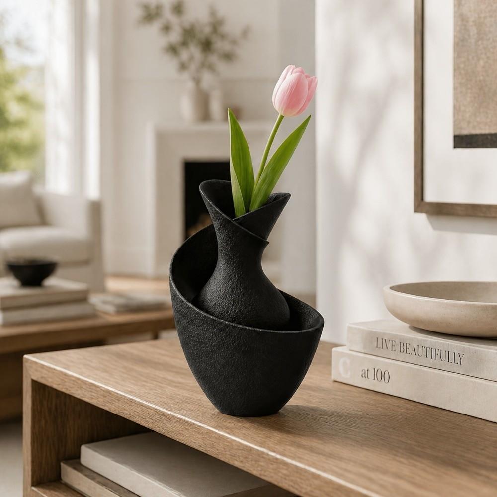 Geometric Shaped Light Luxury Vase Unique Flower Arrangement Ornaments Dining Table
