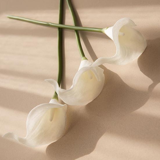 6Pcs Artificial Common Callalily Realistic Fake Flower Branch Home Office Wedding Party Indoor Outdoor Faux Bloom Plants Decoration
