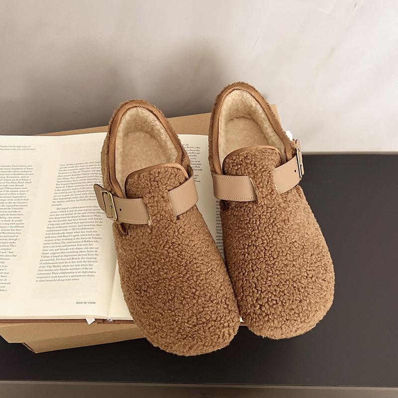 The New Outer Fleece Warm Cotton Shoes Are Flat and Comfortable Casual Slip-on Shoes, Non-slip Doudou