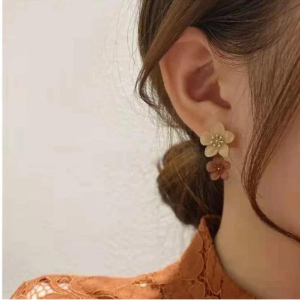 Retro Simple Brown Flower Korea Stud Earrings for Women Girls Cute Charm Wedding Bride Party Jewelry Accessories Friendship Gift