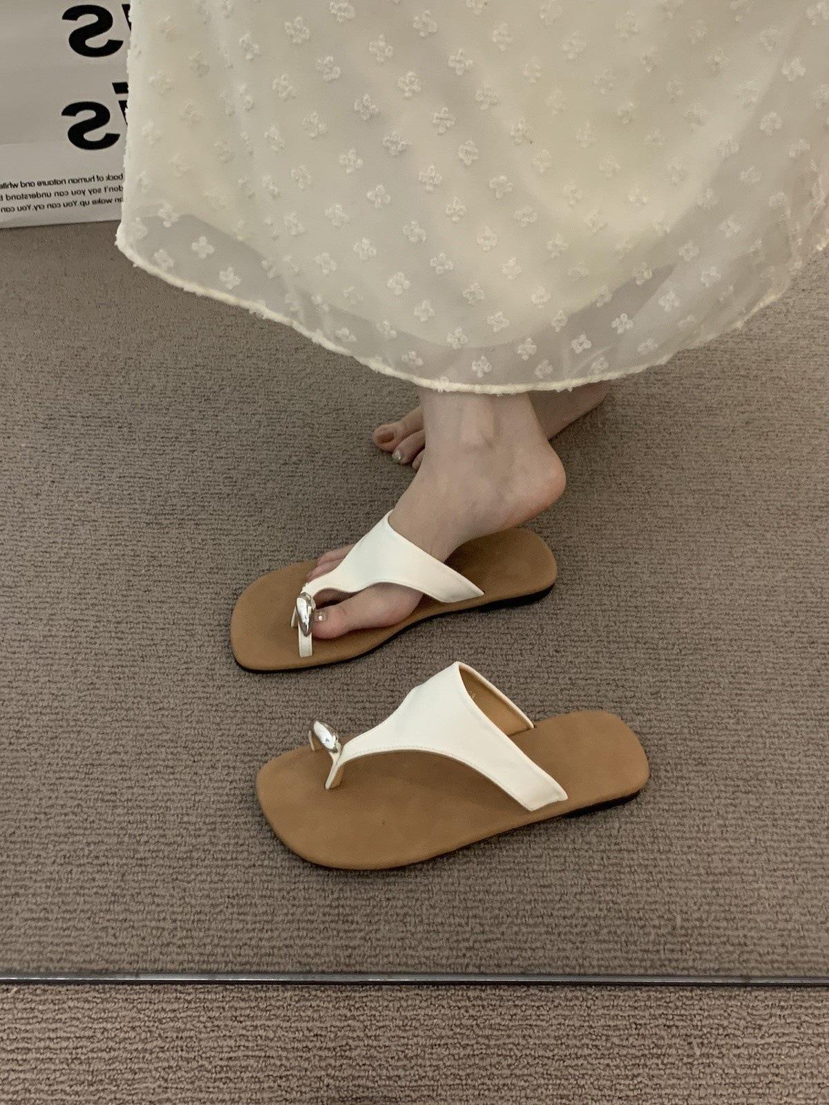 

Vintage vacation wind toe black sandals fairy shoes 2025 summer with skirt evening wind Roman cool slippers 40