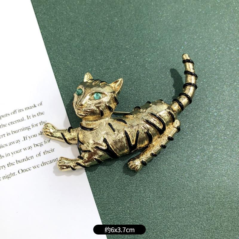 

Винтажная барочная вестерн антикварная брошь матовый золотой жемчуг корона суд булавка брошь аксессуары женщины