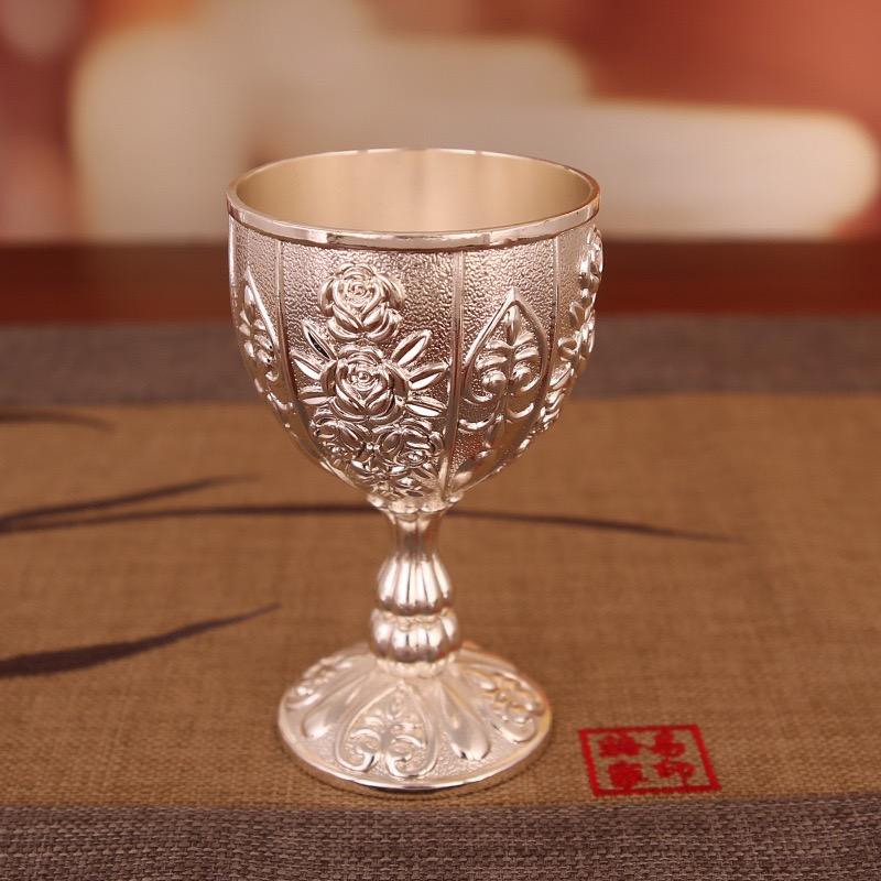 Vintage Shot Drinking Cup, Alloy European Embossed Relief Goblet, Portable Mini Shot Vodka Glass, Creative Home Decoration, 1pcs